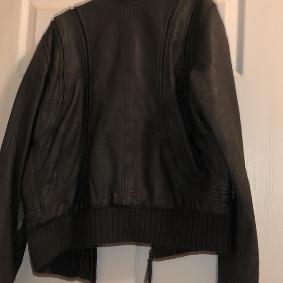 Jacket - Picture 6 of 6